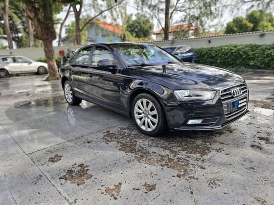 AUDI A4 2.0 TFSI AMBIENTE LIMO 180CV GASOLINA 4P MULTITRONIC AUDI A4 2.0 TFSI AMBIENTE LIMO 180CV GASOLINA 4P MULTITRONIC